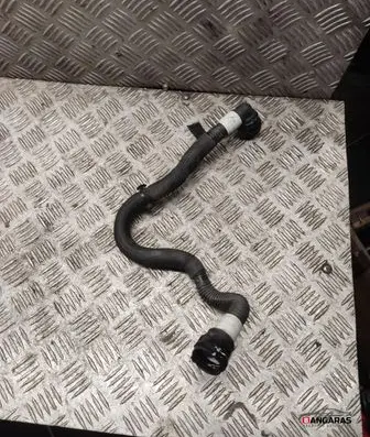 Tesla Model 3 Engine coolant pipe/hose