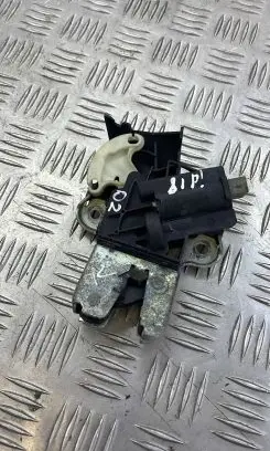 Volkswagen Jetta V Tailgate/trunk/boot lock/catch/latch 4F5827505D