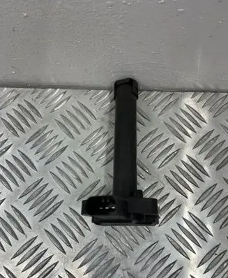 BMW 5 E60 E61 Oil level sensor 7567722 00403177A8