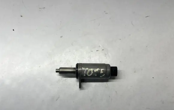 Audi A7 S7 4G Turbo solenoid valve 06E103697H