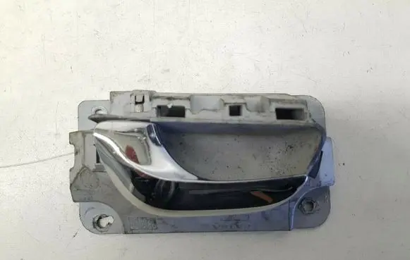 Volvo S80 Rear door interior handle 09170045