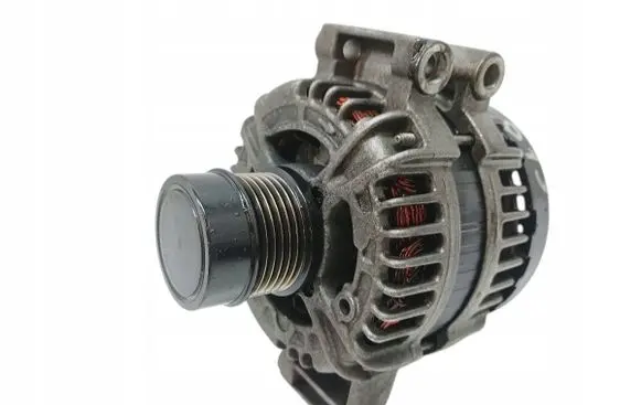 Toyota Yaris Generator/alternator 27060-K0030-C