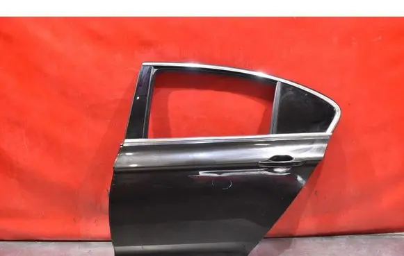 Volkswagen PASSAT B7 USA Rear door 