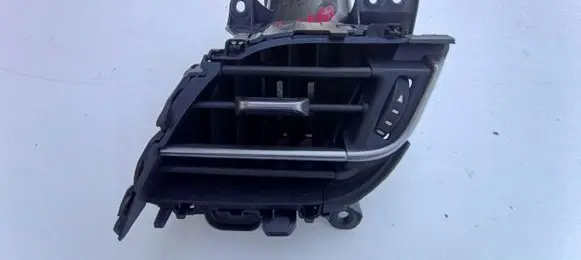 Toyota C-HR I Dashboard side air vent grill/cover trim 55650F4010