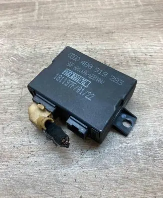 Audi A6 S6 C5 4B Parking PDC control unit/module 4B0919283 601686