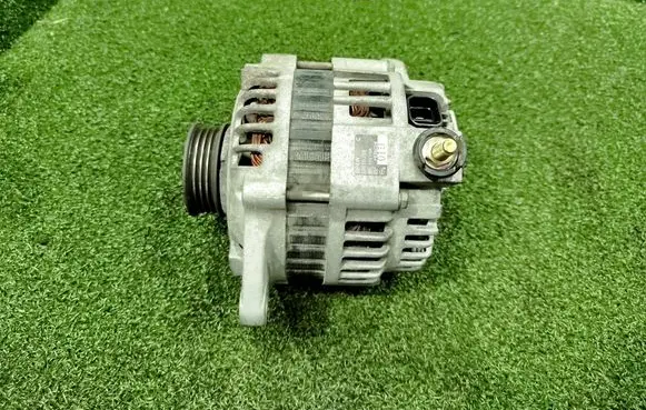 Mazda MX-5 NB Miata Generator/alternator LR170758 12V70A