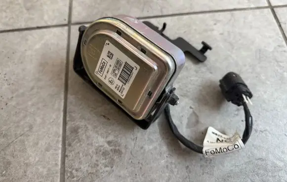 Volkswagen Amarok II Alarm system siren N1WT19N217AB
