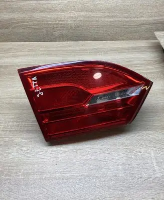 Volkswagen Jetta VI Tailgate rear/tail lights 5C6945093 5C6945259