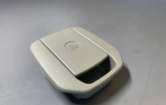 BMW 1 E81 E87 ISOFIX cover 7118673 7142034 52207152210