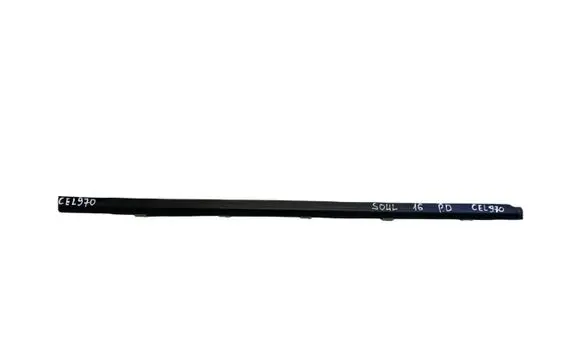 KIA Soul Front door glass trim molding 160229 FRR2