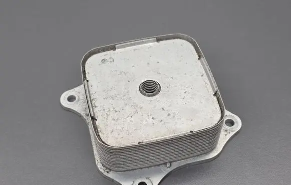 Honda Civic IX Engine oil radiator 