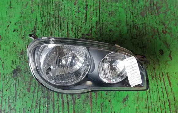 Toyota Corolla E110 Headlight/headlamp