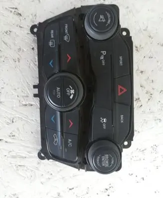 Dodge Challenger Climate control unit P68188878AB