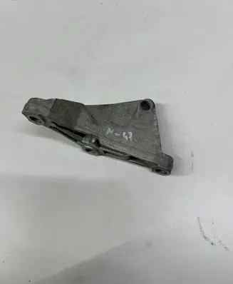 BMW X3 E83 Fuel pump bracket 7810698