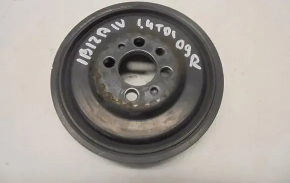 Seat Ibiza IV (6J,6P) Crankshaft pulley