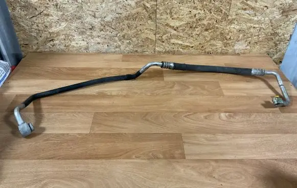 Audi A4 S4 B7 8E 8H Air conditioning (A/C) pipe/hose 8e0260707
