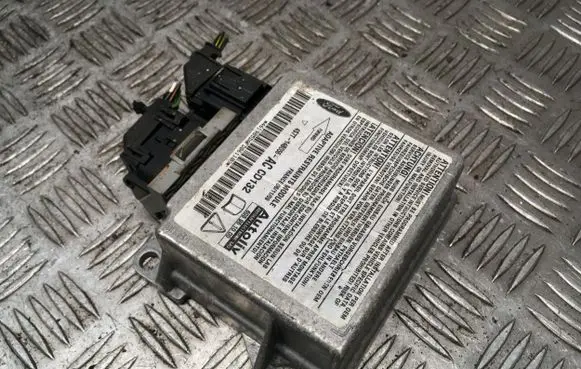 Ford Mondeo Mk III Airbag control unit/module 4S7T14B056AC CD132 603951000