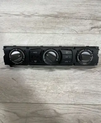 BMW 5 E60 E61 Climate control unit 9177712 900252290007