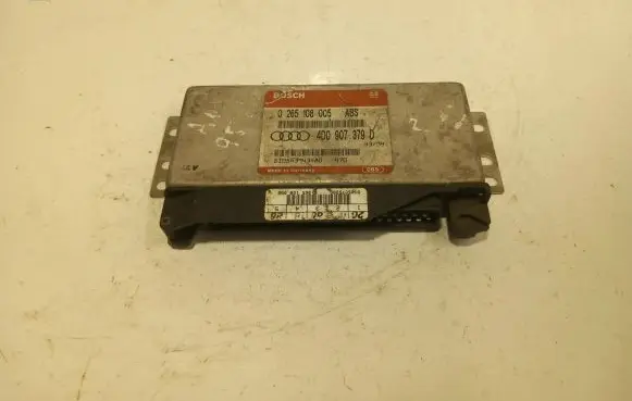 Audi A6 S6 C4 4A Engine control unit/module 4D0907379D 0265108005 DT0543943480
