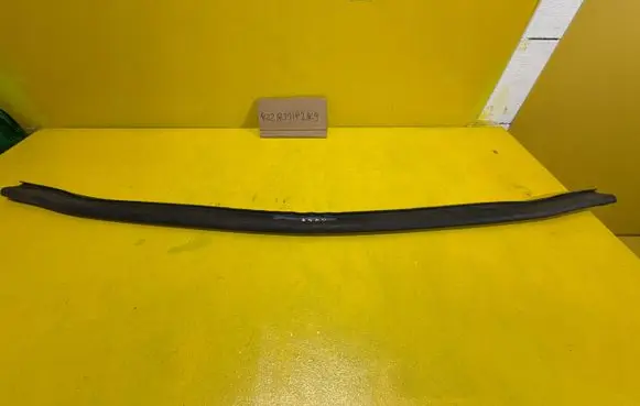 Opel Meriva B Engine compartment rubber 118KM