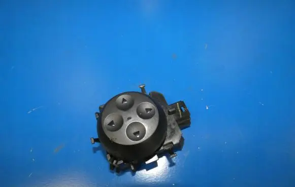 Mercedes-Benz ML W164 Seat control switch A2048702658