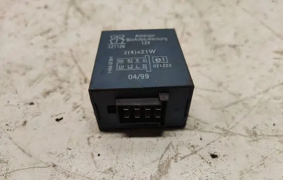 Audi A4 S4 B5 8D Other relay 321106 021323