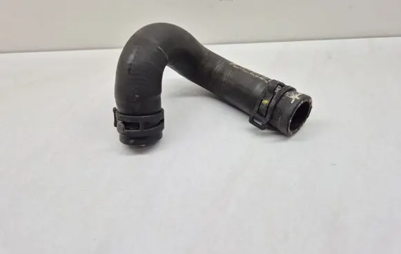 Porsche Cayenne (92A) Engine coolant pipe/hose 7P5121073C