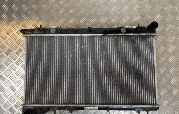 Subaru Forester SG Coolant radiator 0033922 67712 4263