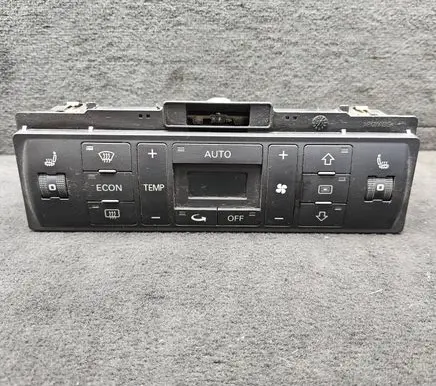 Audi A4 S4 B5 8D Climate control unit 8D0820043N