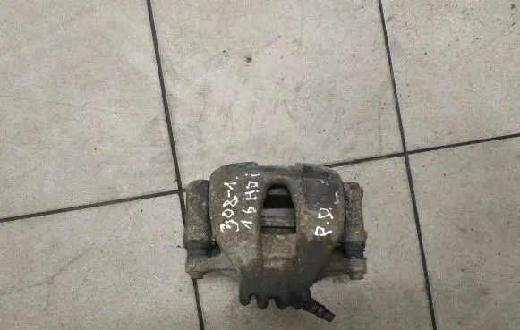 Peugeot 308 Front brake caliper
