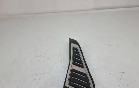Audi A4 S4 B9 Foot rest pad/dead pedal 8w2864777a