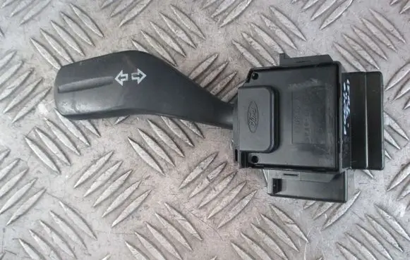 Ford Focus Indicator stalk 4M5T13335AD