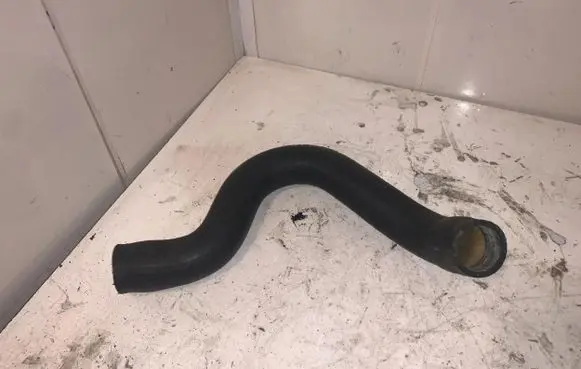 Volvo XC70 Engine coolant pipe/hose 08671393 A11718