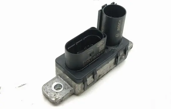Jaguar F-Pace Glow plug pre-heat relay GX7312B533AD 0281003129