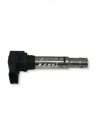 Volkswagen PASSAT B6 High voltage ignition coil 036905715E