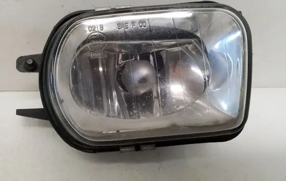 Mercedes-Benz E W211 Front fog light 19A19B 10061510
