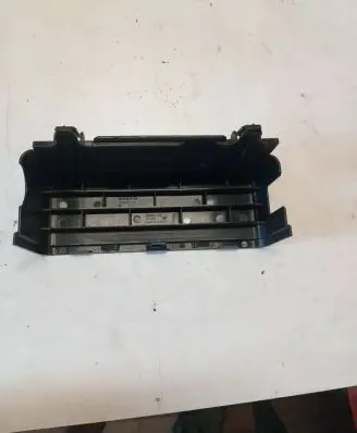 Volvo V40 Fuse box cover 30659177 C9Y1C1