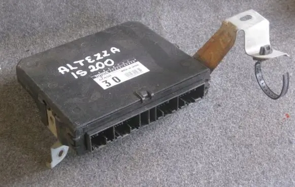Lexus IS 200-300 ABS control unit/module 89540-53030