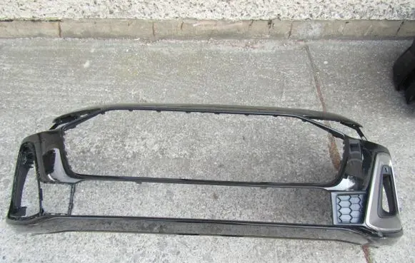Audi A5 Front bumper 8B3807437A 8B3807437C