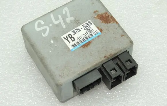 Suzuki SX4 Power steering control unit/module 3872079JB0