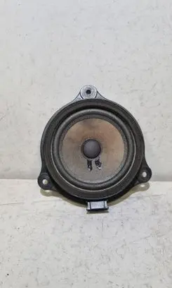 Audi A6 S6 C6 4F Front door speaker 4F0035411