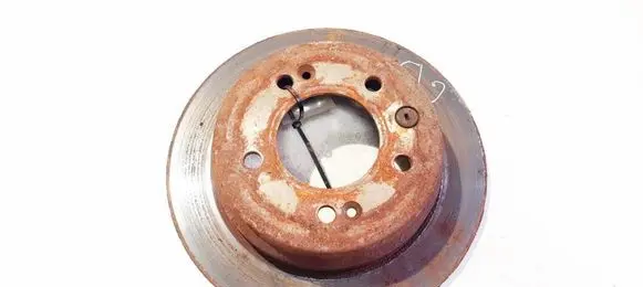 Hyundai i30 Rear brake disc neventiliuojamas