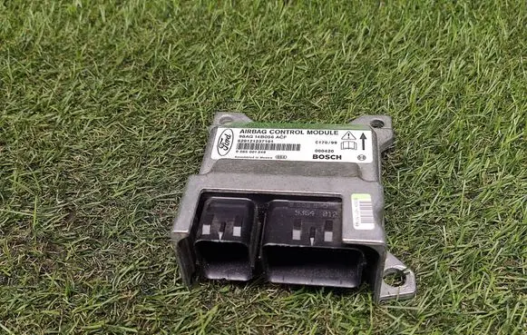 Ford Focus Airbag control unit/module 98AG14B056ACF 0285001249 629121237101