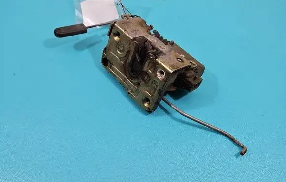 Opel Movano A Front door lock IMPRK1468971