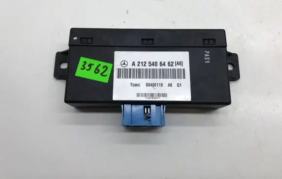 Mercedes-Benz E W212 Air suspension control unit module (rear) A2125406462 00406119 100323304141