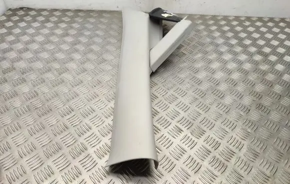 Mercedes-Benz Vito Viano W447 (A) pillar trim A4476904025