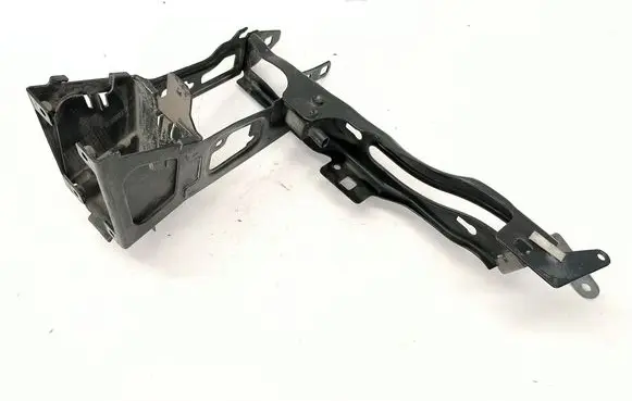 BMW 3 F30 F35 F31 Headlight/headlamp mounting bracket 17023811 KA98854060309