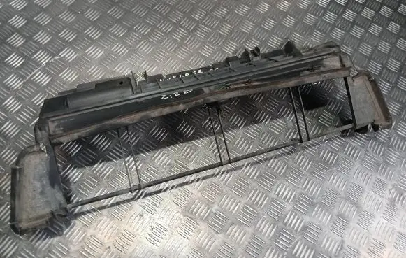 Mercedes-Benz C W204 Bottom radiator support slam panel A2045050430