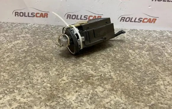 Volkswagen PASSAT B6 Ignition lock 3C0905843M
