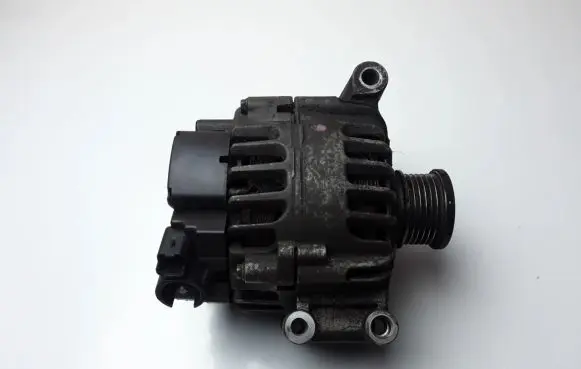 Peugeot 508 Generator/alternator 96669980